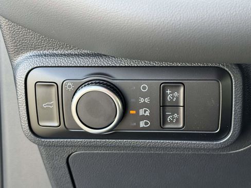 New 2026 Ford Explorer Active AWD/4WD image 18
