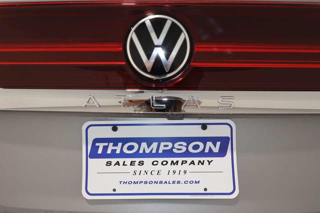 Used 2024 Volkswagen Atlas SEL AWD/4WD image 37