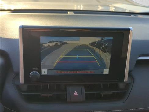 Used 2024 Toyota RAV4 XLE w/ Convenience Package FWD image 21