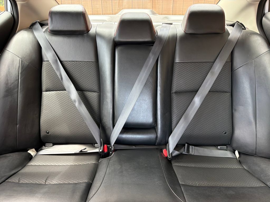 Used 2024 Nissan Altima 2.5 SR FWD image 27