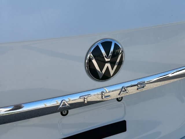 Certified 2022 Volkswagen Atlas SE FWD image 14