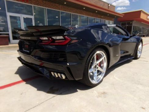 Used 2025 Chevrolet Corvette E-Ray AWD/4WD image 5