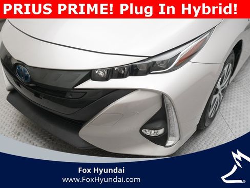 Used 2021 Toyota Prius Prime Limited w/ Carpet Mat Package (TMS) image 22