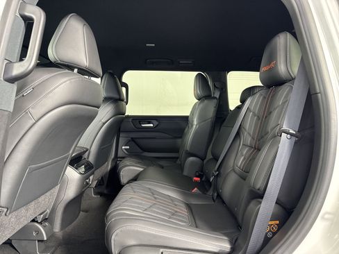 New 2025 Nissan Armada PRO-4X image 21