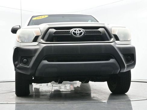 Used 2012 Toyota Tacoma 2WD Regular Cab image 29