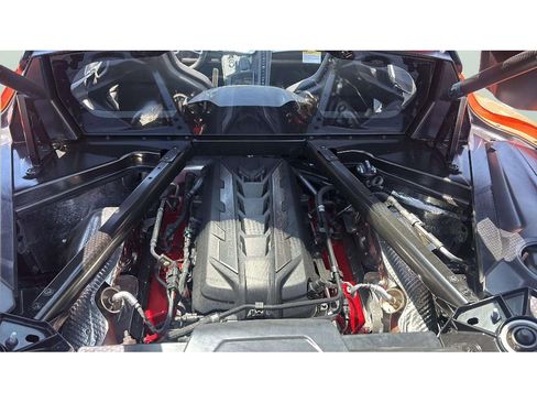 Used 2024 Chevrolet Corvette Stingray Preferred Cpe w/ Z51 Performance Package RWD image 19