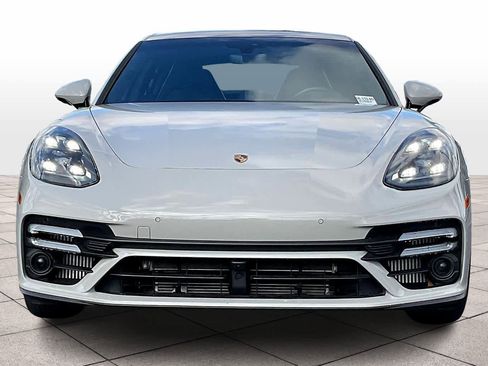 Used 2022 Porsche Panamera Turbo S image 3