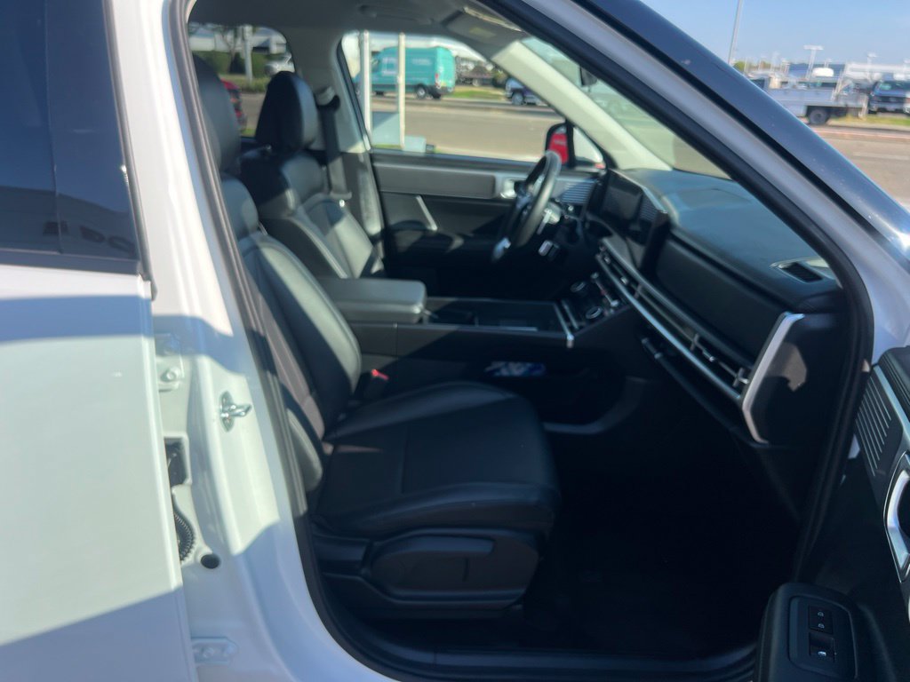 Used 2026 Hyundai Santa Fe SEL AWD/4WD image 40