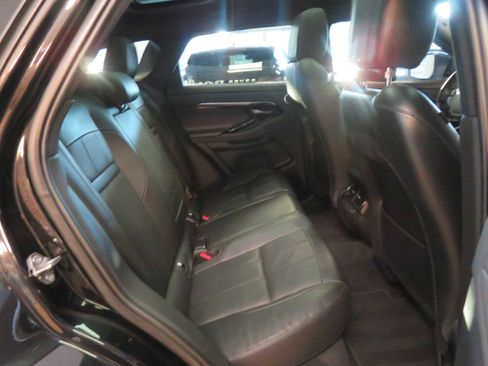 Used 2020 Land Rover Range Rover Evoque SE AWD/4WD image 22