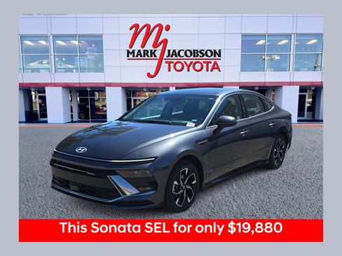 Used 2024 Hyundai Sonata SEL image 1