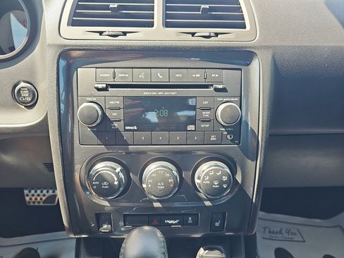 Used 2014 Dodge Challenger SXT Plus RWD image 17
