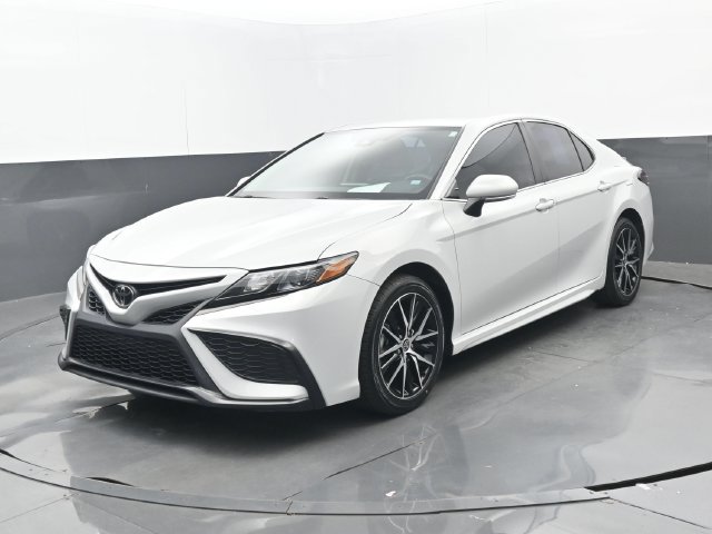 Used 2024 Toyota Camry SE FWD image 22