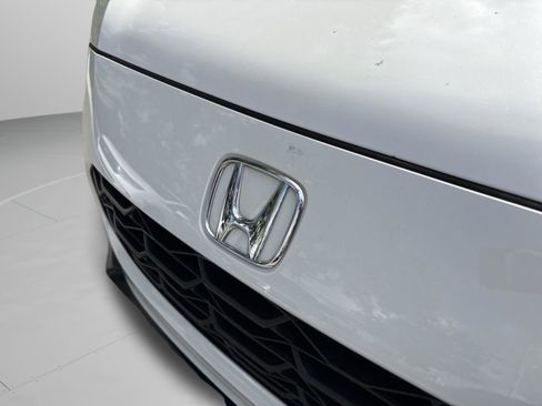 Certified 2024 Honda HR-V LX image 29