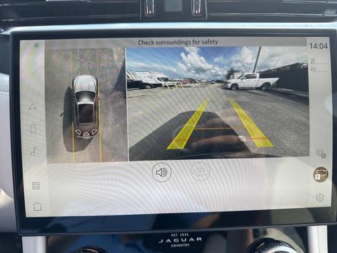 New 2025 Jaguar F-PACE R-Dynamic S image 13