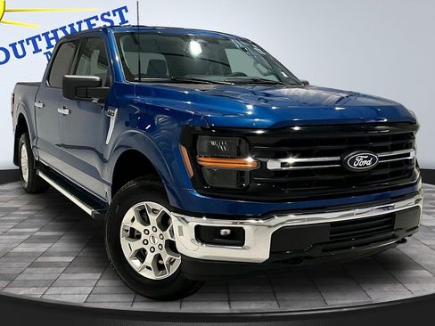 Used 2025 Ford F150 XLT w/ Equipment Group 301A Standard AWD/4WD image 3