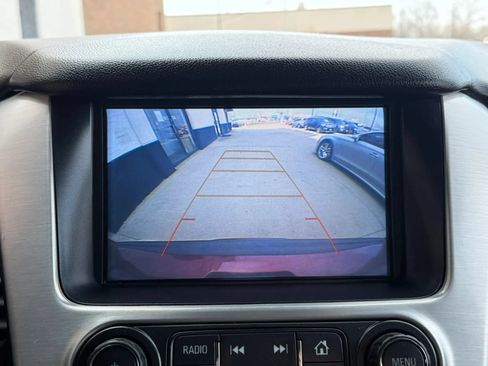 Used 2018 GMC Yukon SLT AWD/4WD image 37