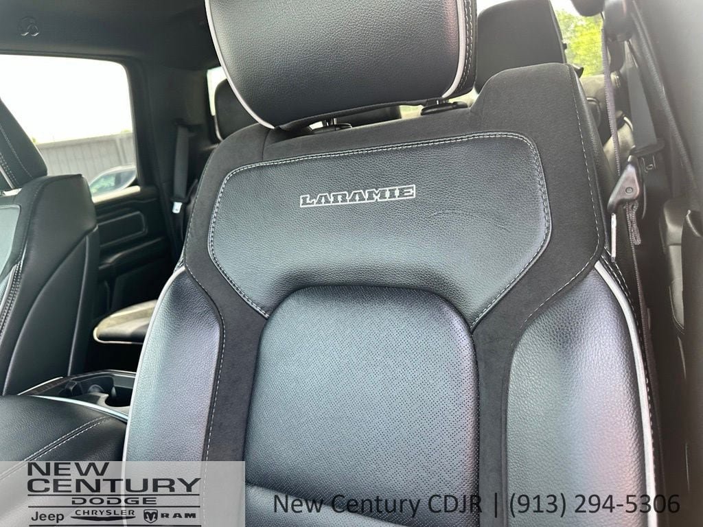 Used 2026 RAM 1500 Laramie AWD/4WD image 10