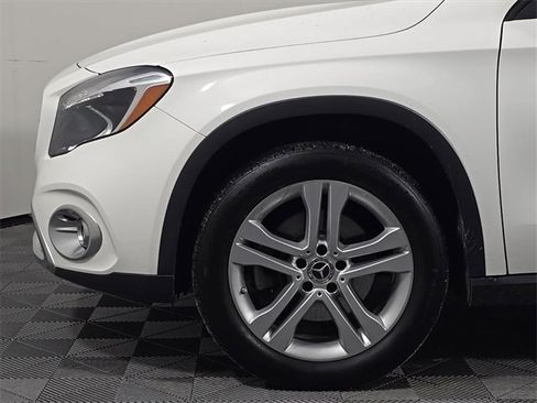 Certified 2020 Mercedes-Benz GLA 250 4MATIC image 12