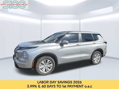 Used 2025 Mitsubishi Outlander ES