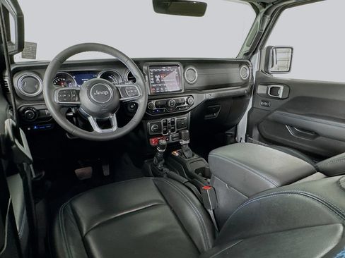 Used 2023 Jeep Wrangler Unlimited Rubicon 4xe AWD/4WD image 32