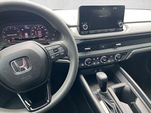 Used 2023 Honda Accord EX image 13