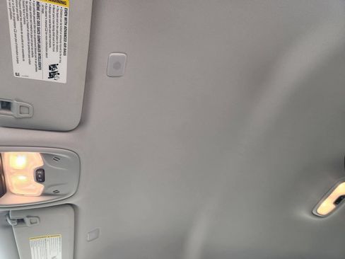 New 2027 Chevrolet Bolt LT w/ Comfort Package FWD image 26