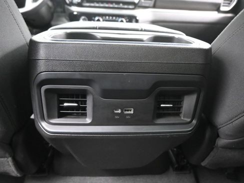 Used 2024 Chevrolet Silverado 1500 LT image 23