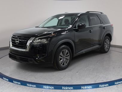 Used 2025 Nissan Pathfinder SV