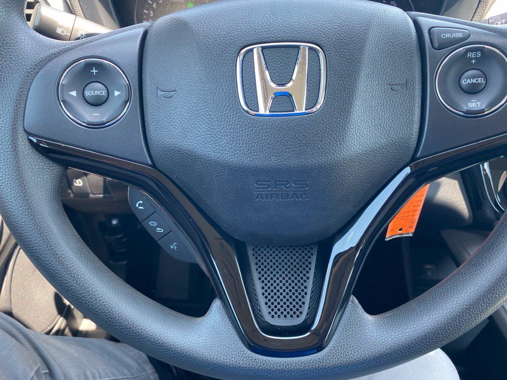 Used 2022 Honda HR-V LX image 17