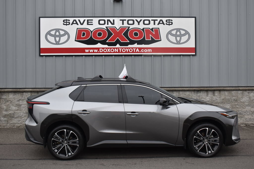 Certified 2024 Toyota bZ4X AWD w/ Weather Package image 8