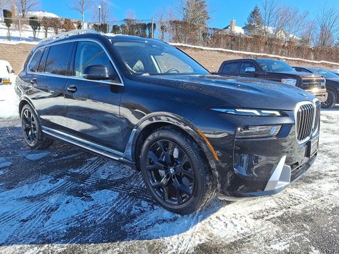 Used 2026 BMW X7 xDrive40i image 3