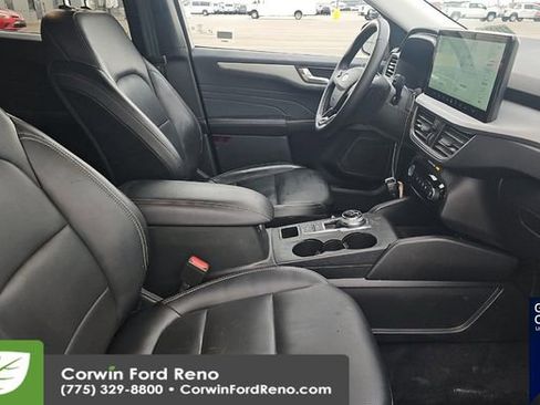 Used 2025 Ford Escape Platinum image 11