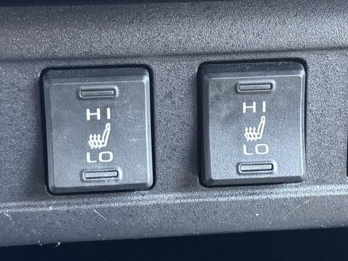 Certified 2025 Toyota Corolla Cross XLE AWD/4WD image 26