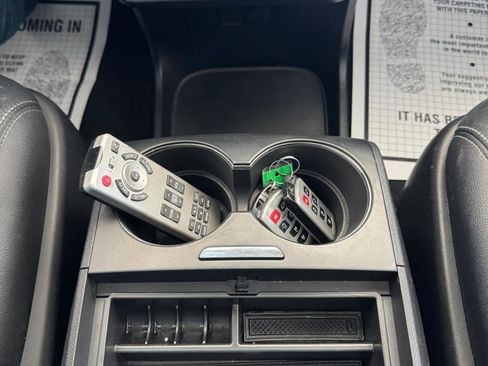 Used 2020 Toyota Sienna SE Premium w/ Nightshade Edition image 12