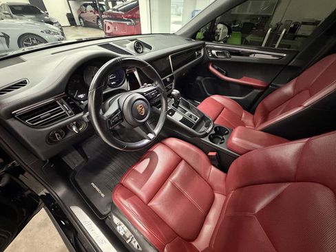 Used 2022 Porsche Macan S AWD/4WD image 10