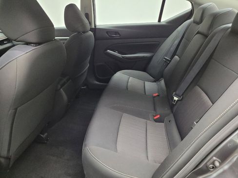 Used 2023 Nissan Altima 2.5 SV AWD/4WD image 18