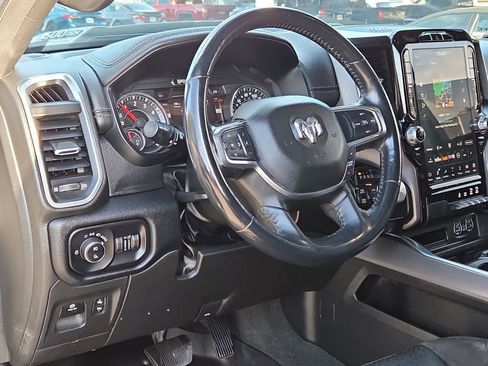 Used 2022 RAM 1500 Laramie AWD/4WD image 10