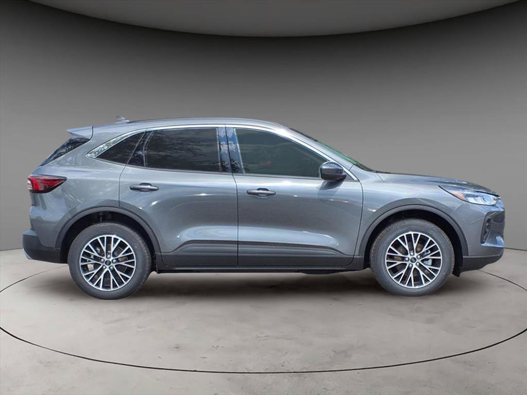New 2024 Ford Escape SE FWD image 9
