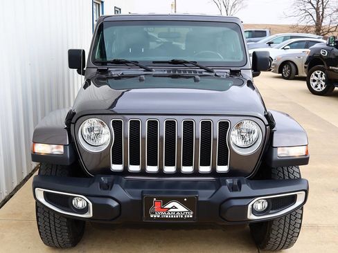 Used 2020 Jeep Wrangler Unlimited Sahara w/ Safety Group image 8