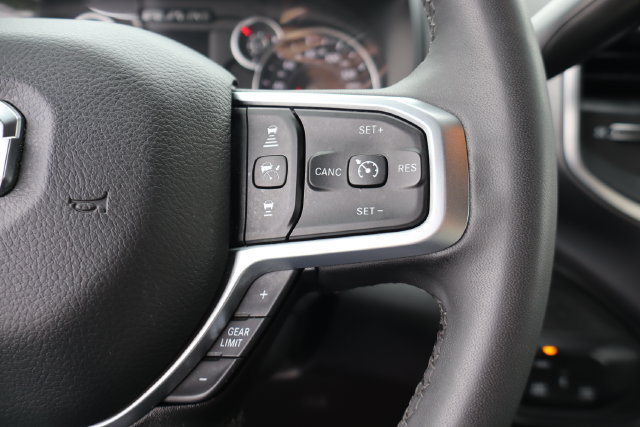 Used 2025 RAM 2500 Big Horn AWD/4WD image 20