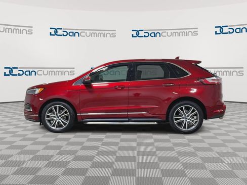 Used 2019 Ford Edge Titanium w/ Equipment Group 301A AWD/4WD image 5