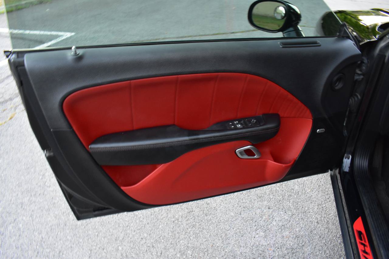 Used 2016 Dodge Challenger R/T Plus RWD image 14