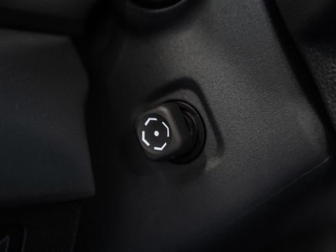 Used 2023 Toyota Tundra Platinum image 49