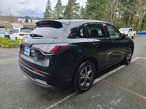 Certified 2024 Honda HR-V EX-L image 3