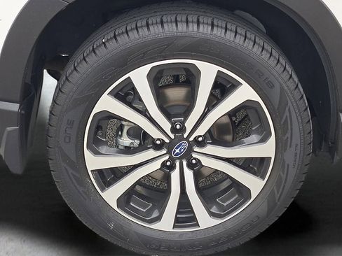 Used 2023 Subaru Forester Limited AWD/4WD image 8