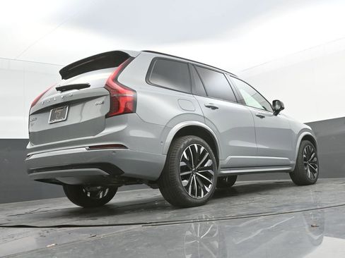 New 2026 Volvo XC90 B6 Ultra w/ Lounge Package AWD/4WD image 35