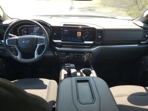Used 2022 Chevrolet Silverado 1500 RST AWD/4WD image 11