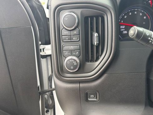 Used 2024 GMC Sierra 1500 Pro w/ Pro Value Package AWD/4WD image 26