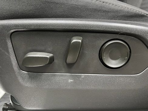 Used 2023 Chevrolet Silverado 1500 LT Trail Boss image 23