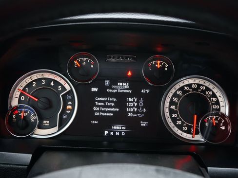 Used 2018 RAM 2500 Laramie w/ Convenience Group image 17